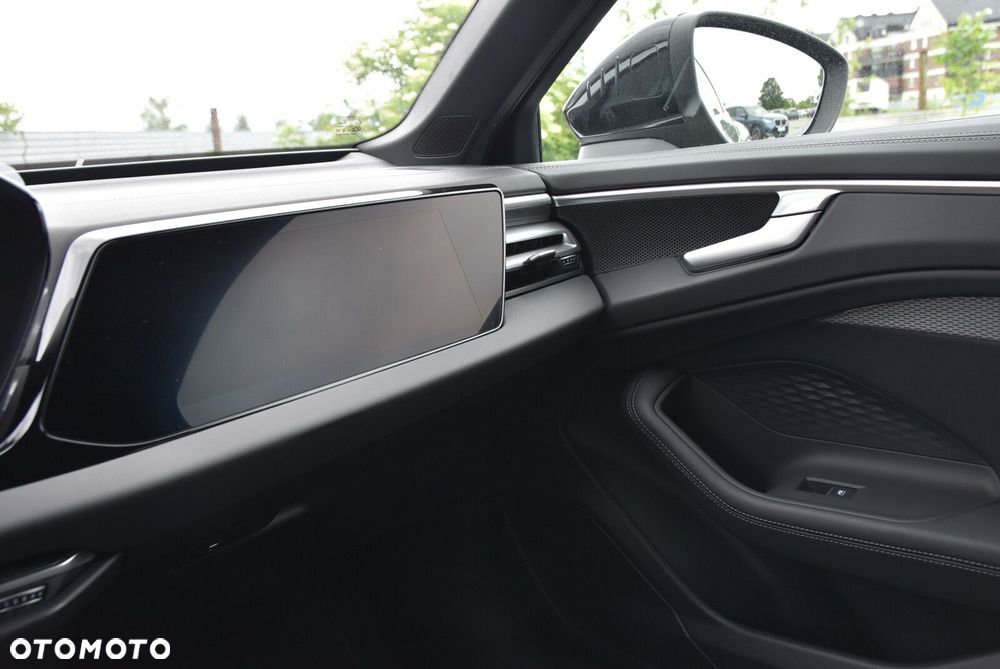 Audi A6 Avant - 14
