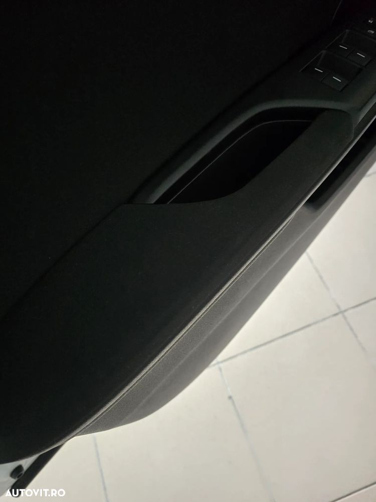 Honda Civic 1.5 VTEC Turbo Sport - 33