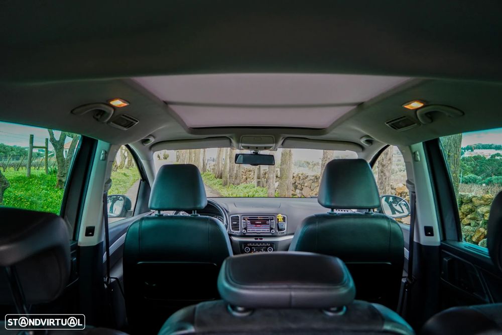 VW Sharan 2.0 TDI Highline - 30
