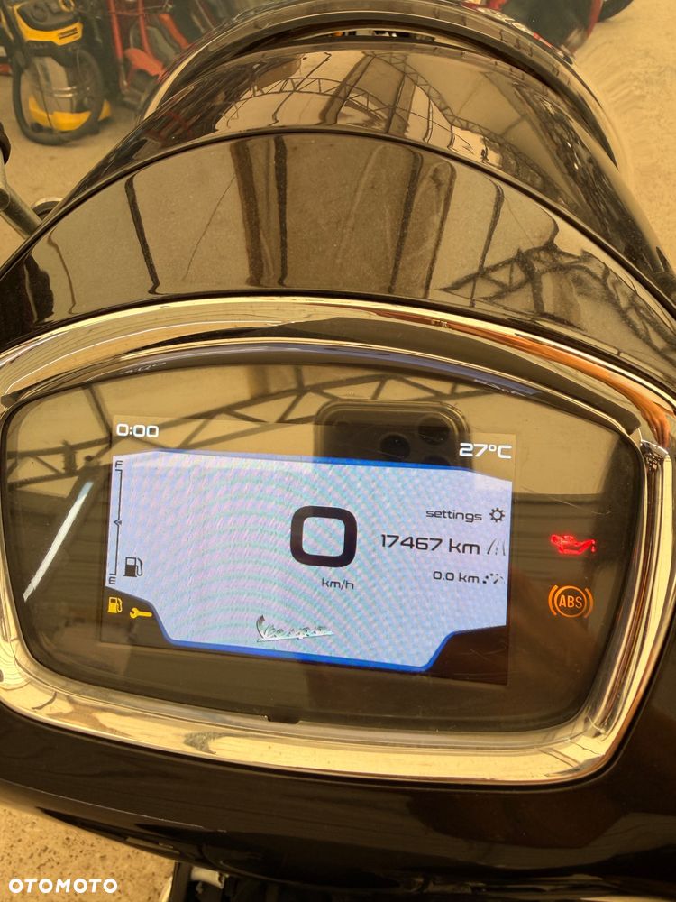 Vespa GTS - 4