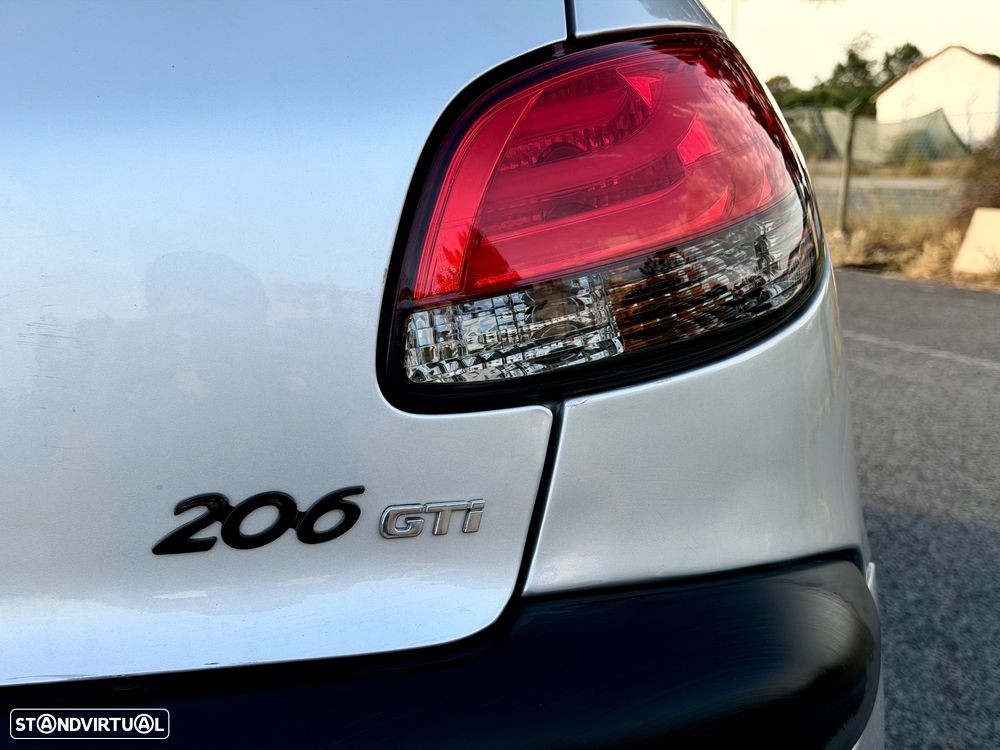 Peugeot 206 1.6 GTi - 9