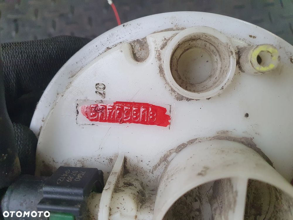 FIAT SEICENTO  POMPA  PALIWA 1,1MPI 51709818 - 3