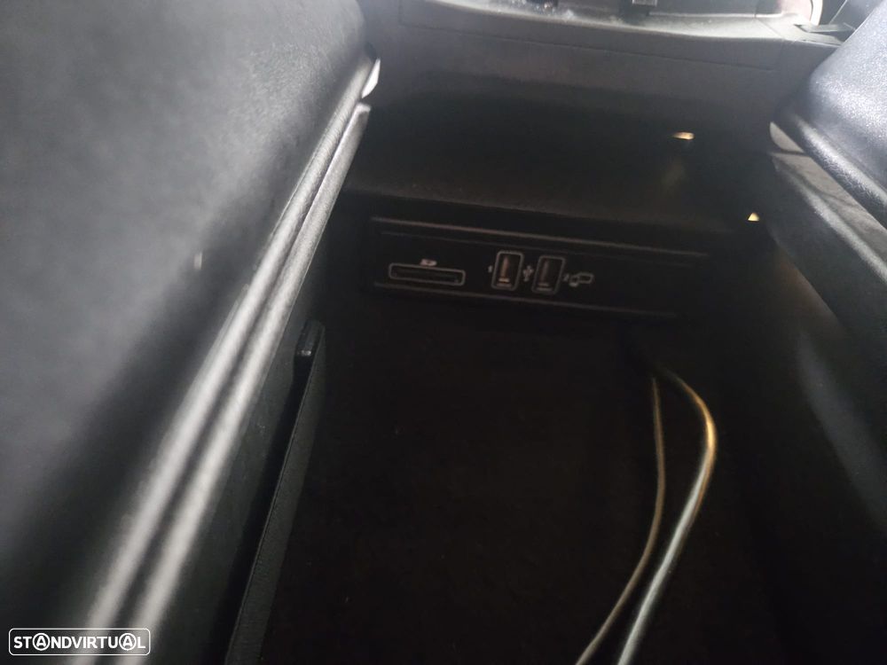 Mercedes-Benz C 220 (BlueTEC) d BlueEFFICIENCY Edition 7G-TRONIC AMG Line - 26