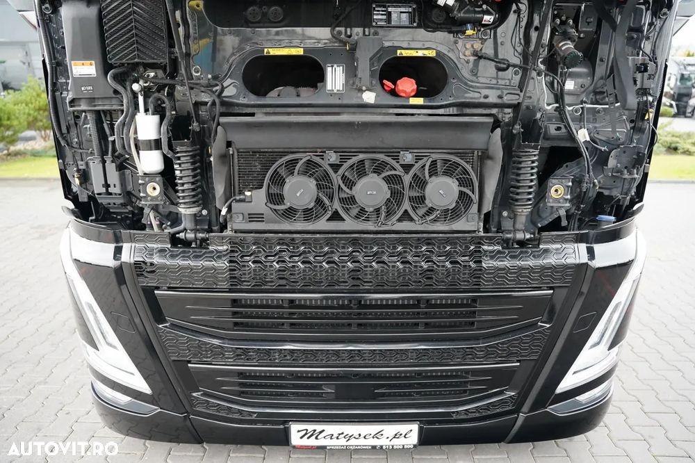 Volvo FH 500 / XXL / I-SAVE / LOWDECK / MEGA / I-PARK COOL / DIN GERMANIA - 38