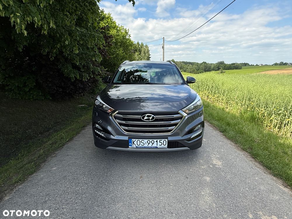 Hyundai Tucson 2.0 CRDI Comfort 4WD - 2