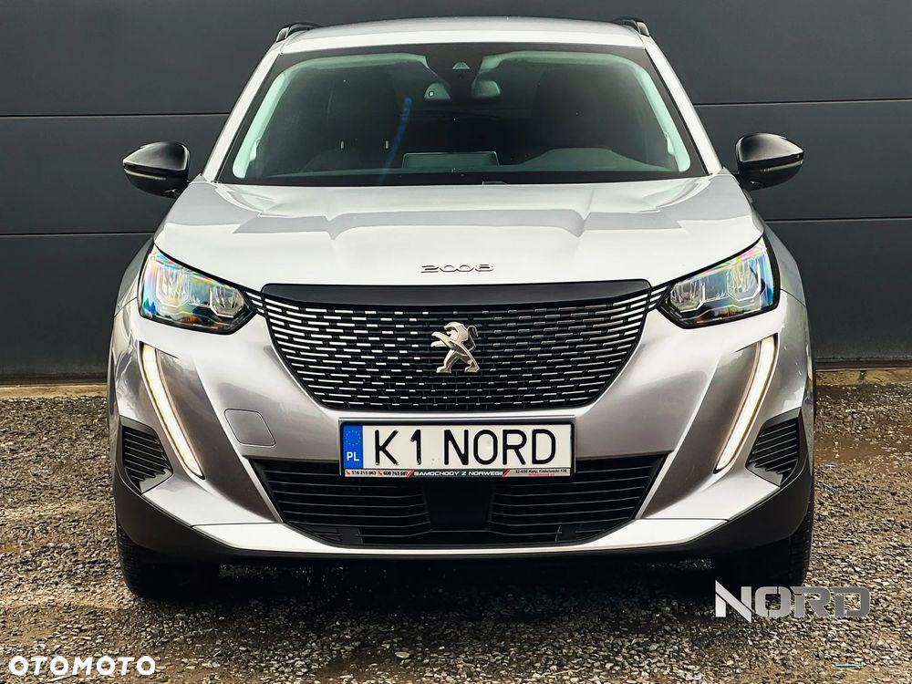Peugeot 2008 PureTech 130 EAT8 Allure - 4