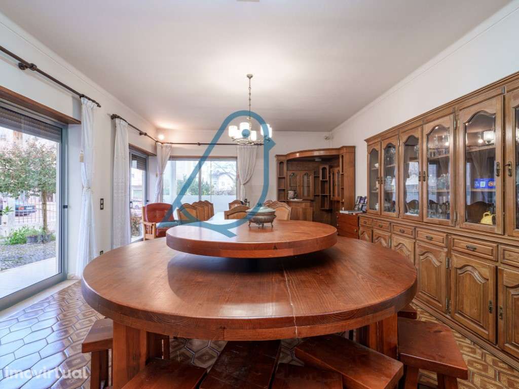 Moradia T5 / Excelente negócio / Fátima - Grande imagem: 5/44