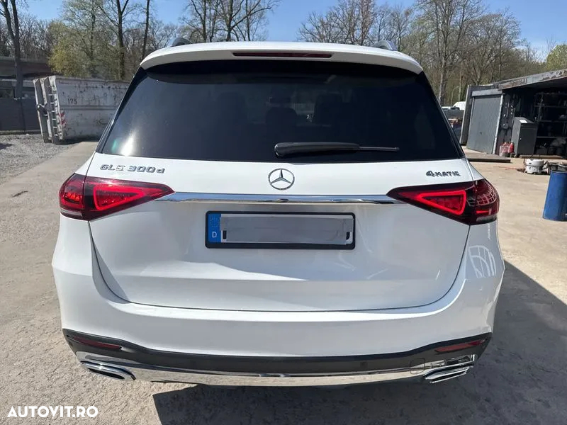Mercedes-Benz GLE 300 d 4Matic 9G-TRONIC AMG Line - 9