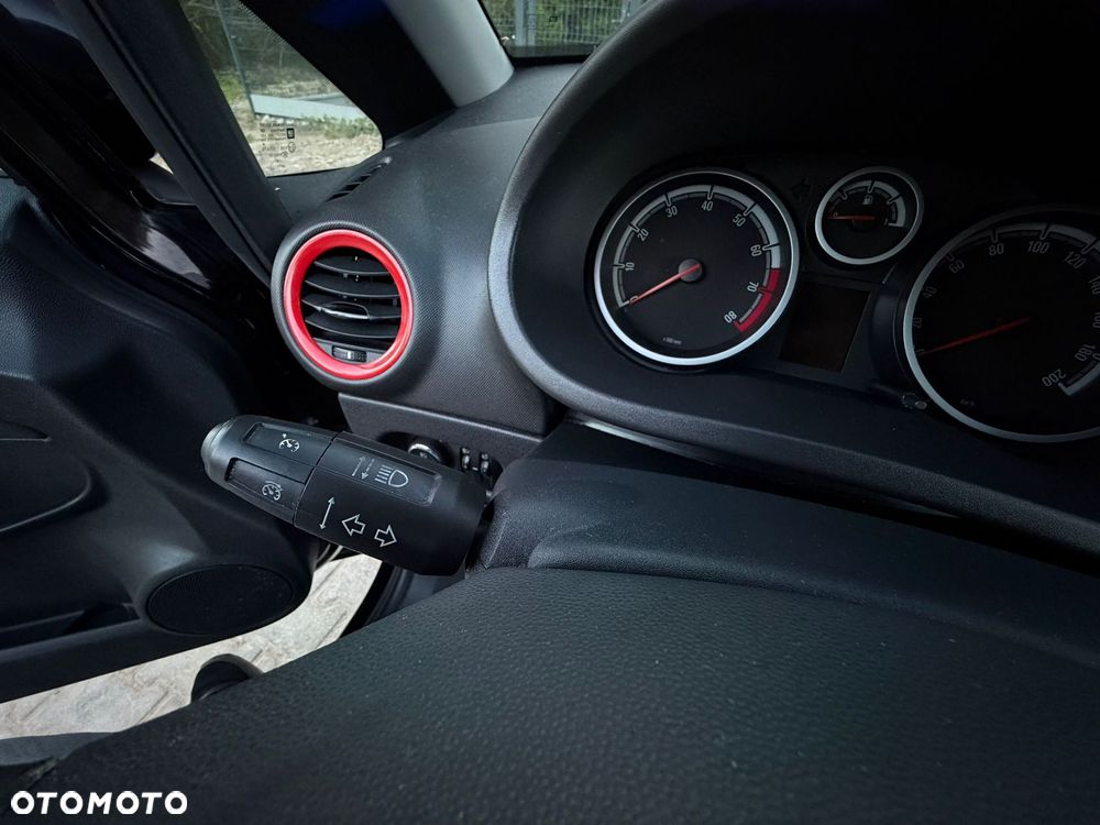 Opel Corsa 1.4 16V Edition - 12