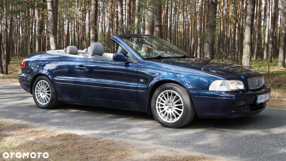 Volvo C70 2.0T - 1