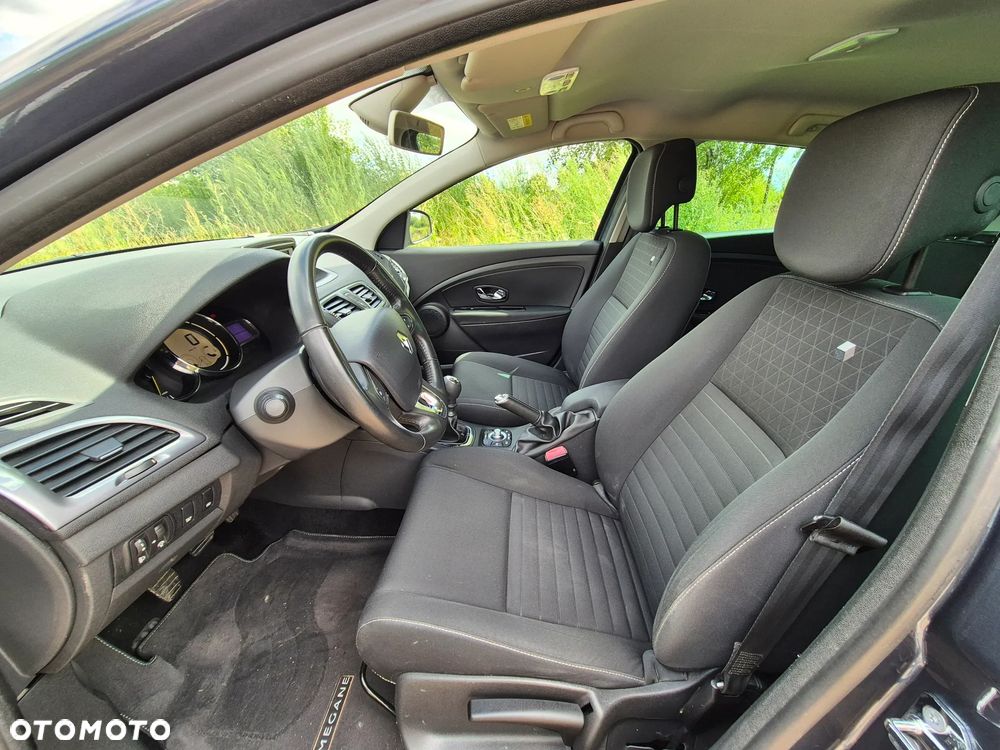 Renault Megane ENERGY TCe 130 LIMITED - 26