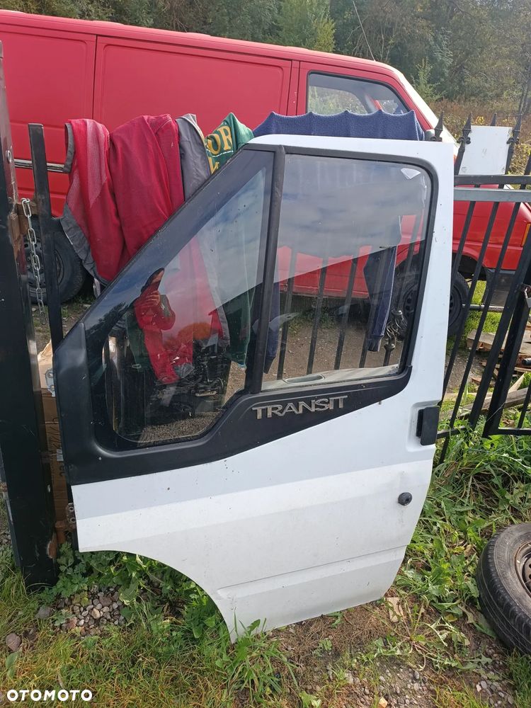 TRANSIT MK7 DRZWI PRZEDNIE LEWE BIAŁE - 1
