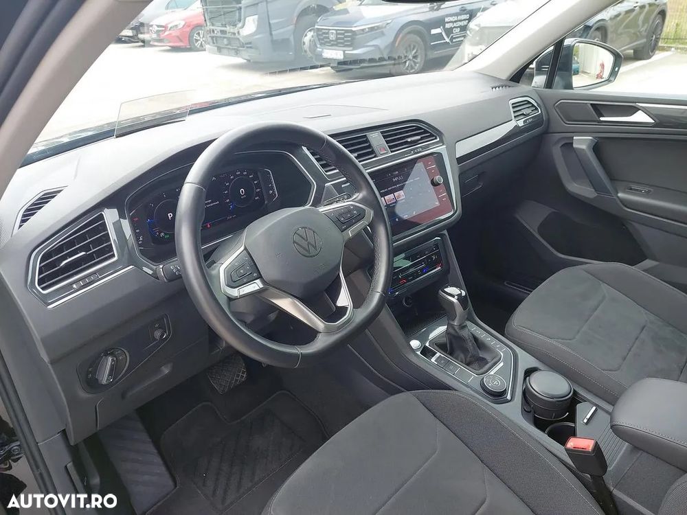 Volkswagen Tiguan 2.0 TDI SCR DSG 4Motion Elegance - 9