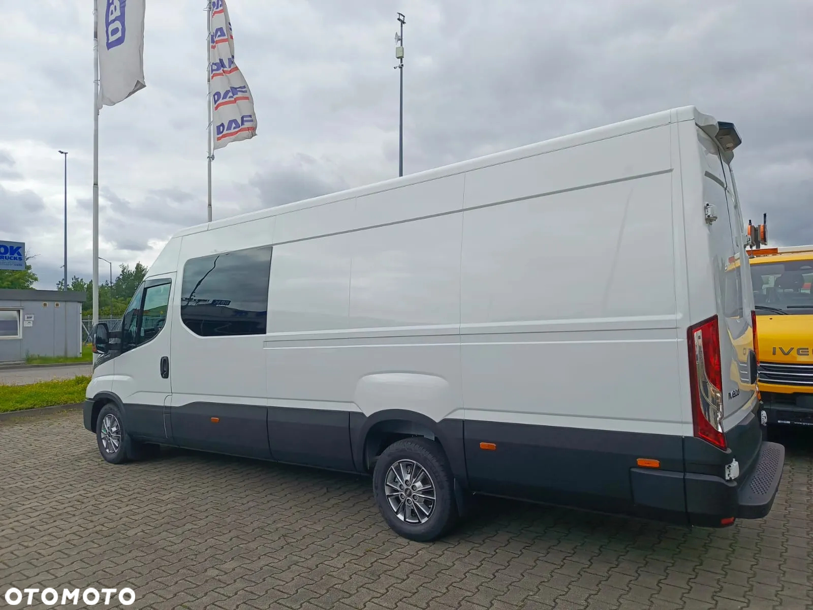 Iveco Daily / Pewny partner w biznesie ! - 8