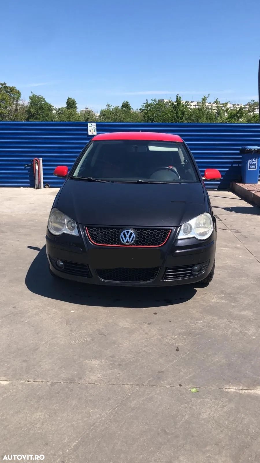 Volkswagen Polo - 1