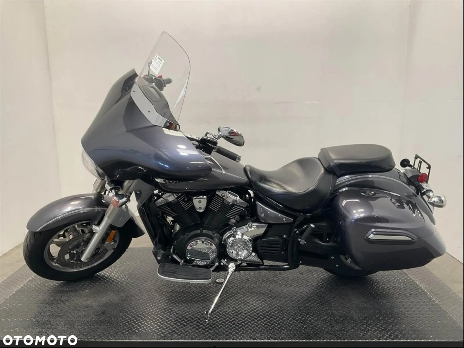 Yamaha XVS - 3
