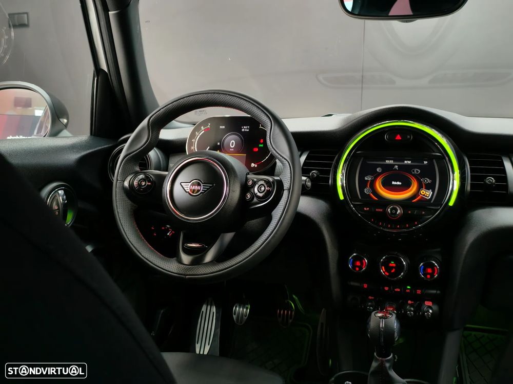 MINI 5 Portas Cooper D - 4