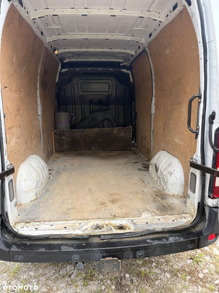 Renault Master - 15