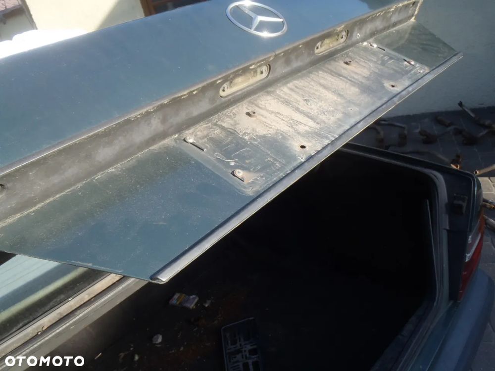 błotnik drzwi klapa tył mercedes w 124 w124  b ładne jak na ten rok 1988 duzo do nich - 11