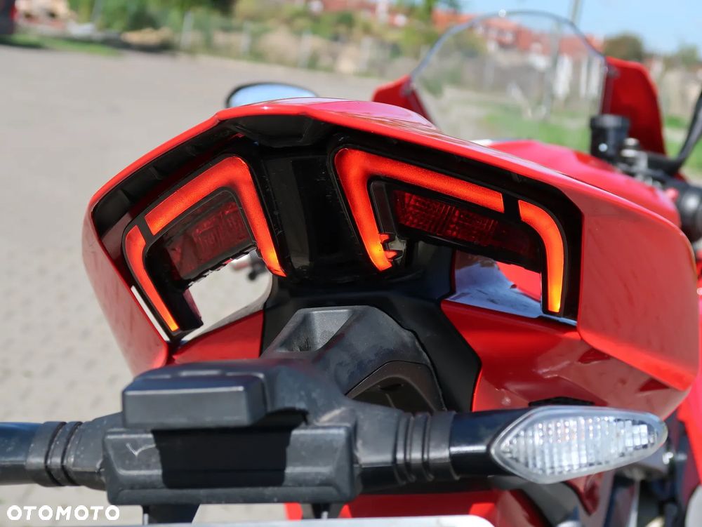 Ducati Panigale V4 - 18