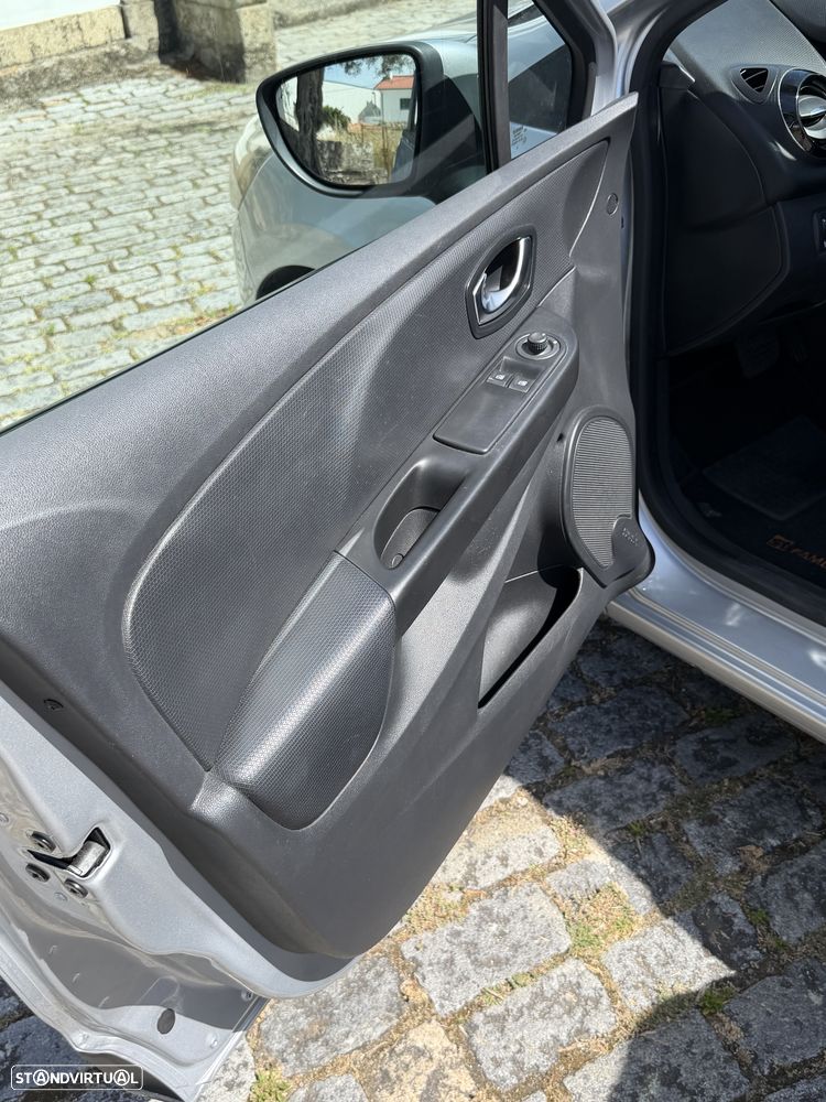 Renault Clio Energy dCi 90 EDC Limited - 14