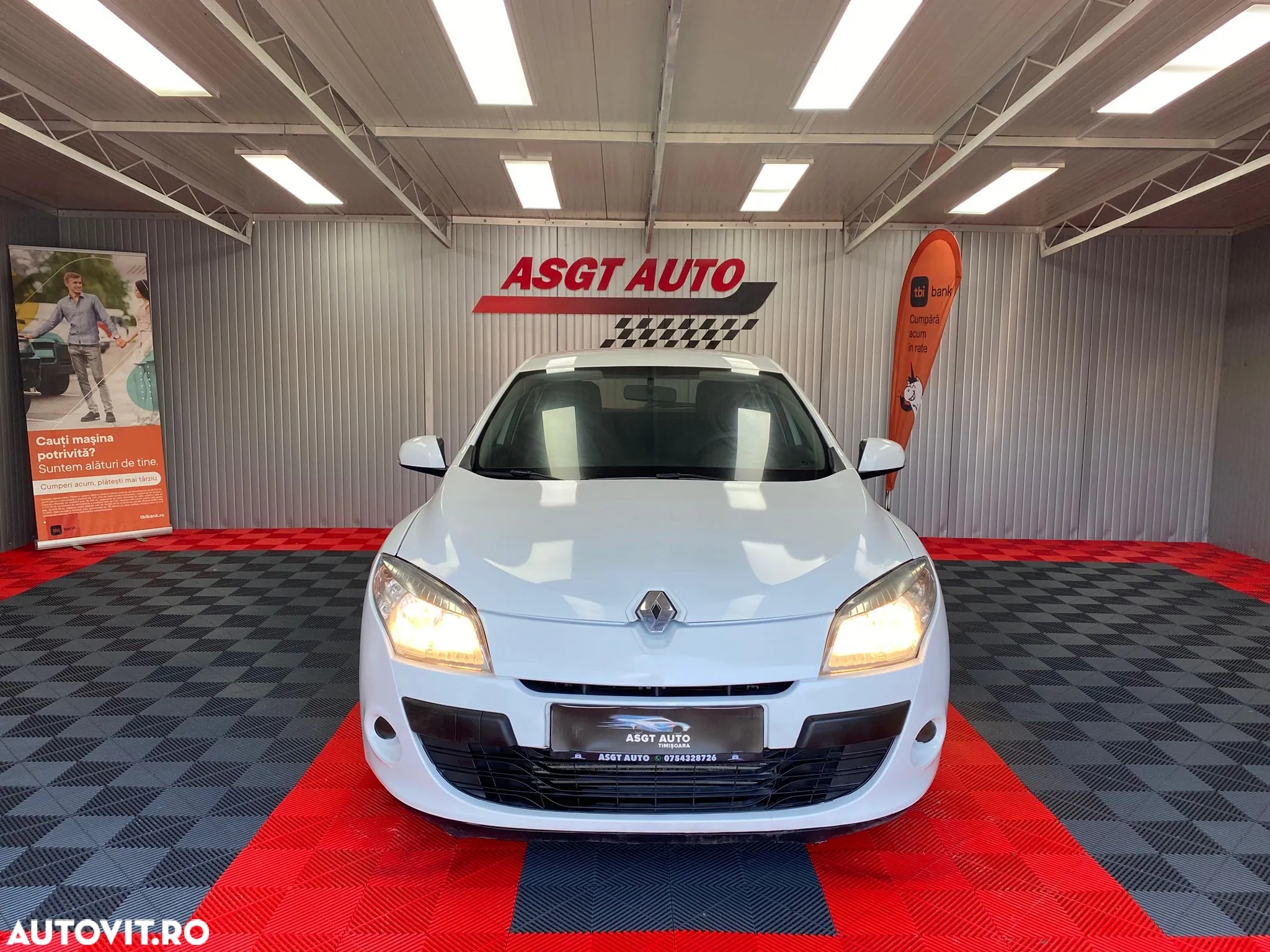 Renault Megane - 2
