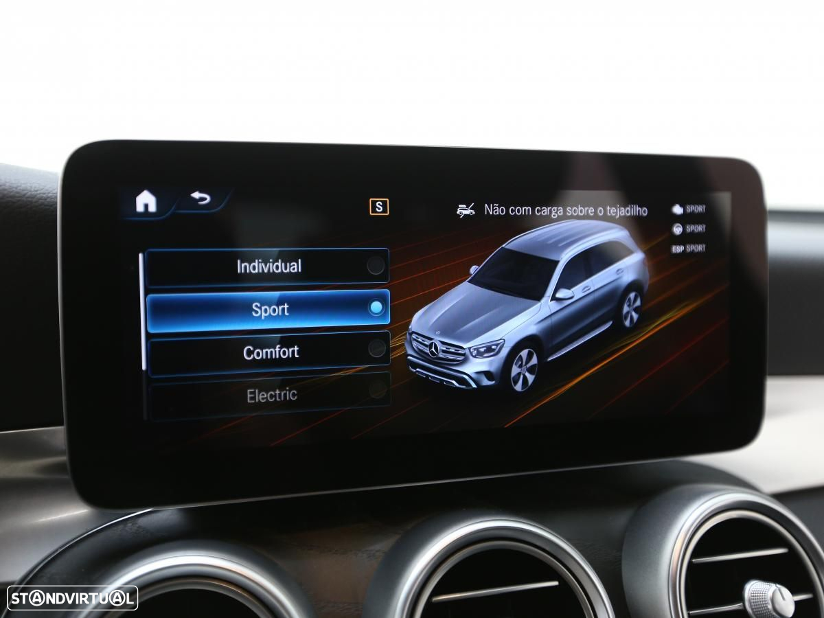 Mercedes-Benz GLC 300 de 4Matic 9G-TRONIC AMG Line - 27