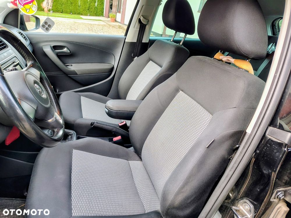 Volkswagen Polo - 12