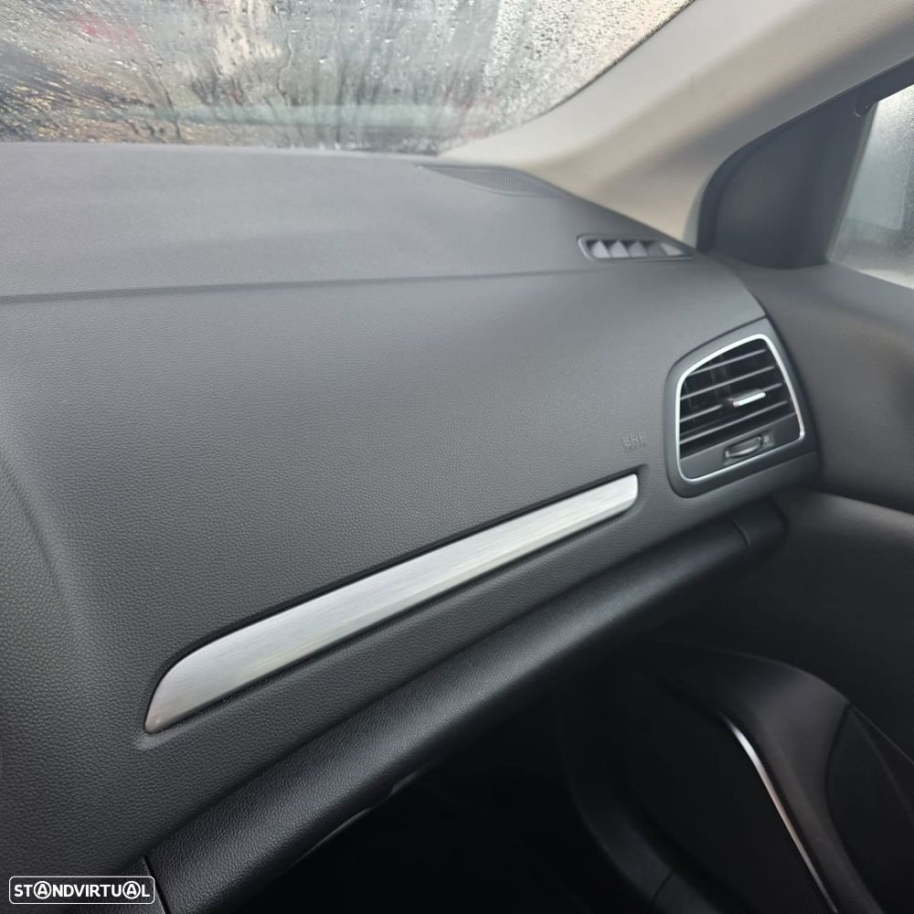 Renault Mégane 1.5 dCi Intens - 32