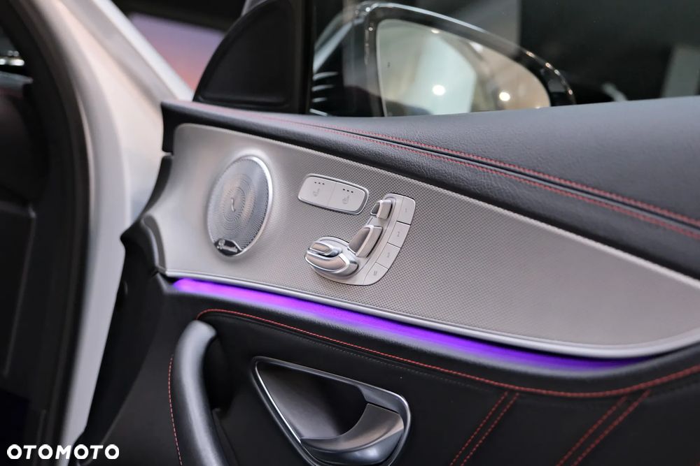 Mercedes-Benz Klasa E - 29