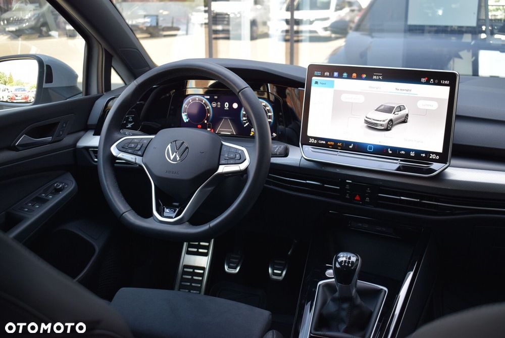 Volkswagen Golf - 14
