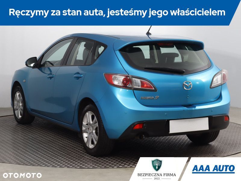 Mazda 3 - 5