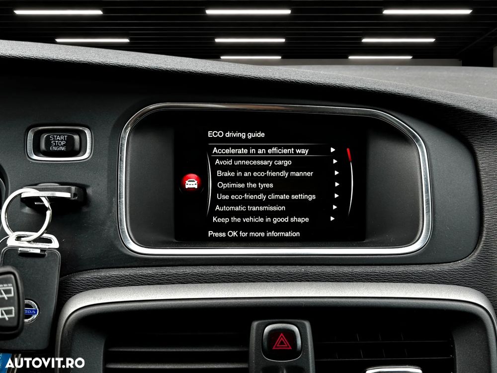 Volvo V40 D2 Powershift Momentum - 23