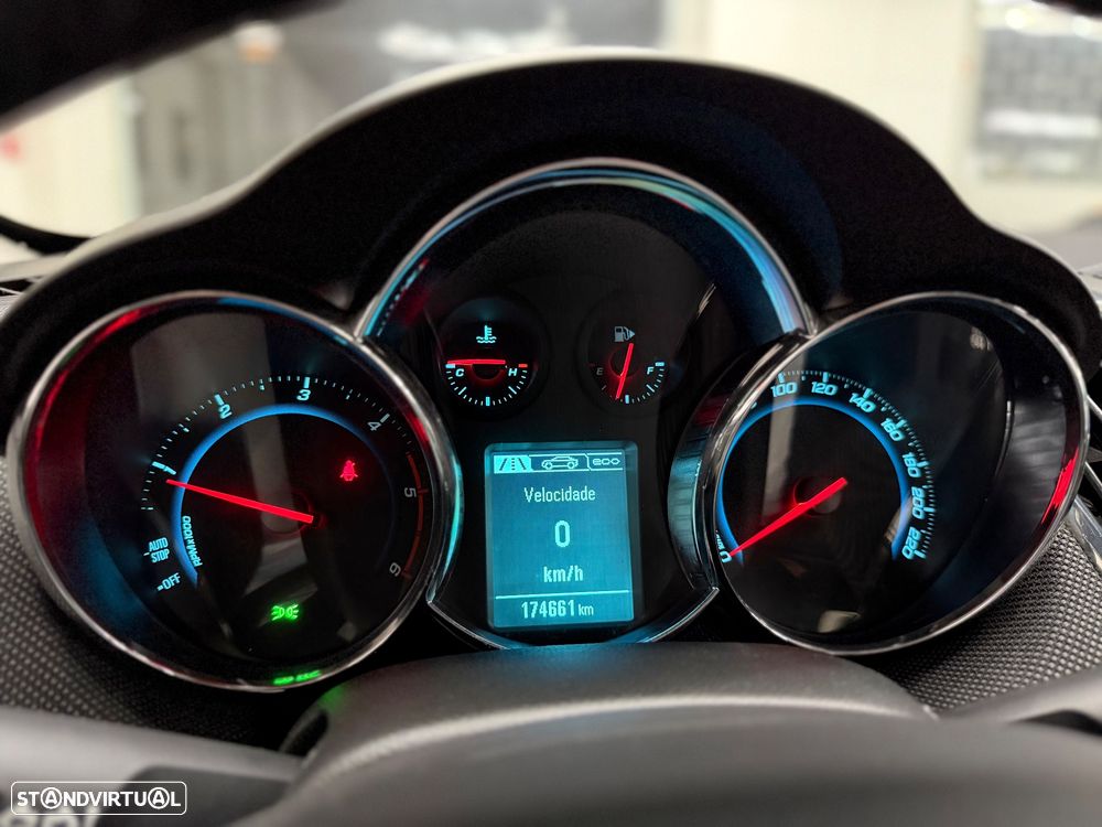 Chevrolet Cruze SW 1.7 VCDi LTZ - 20