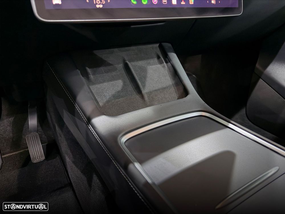 Tesla Model Y Standard - 28