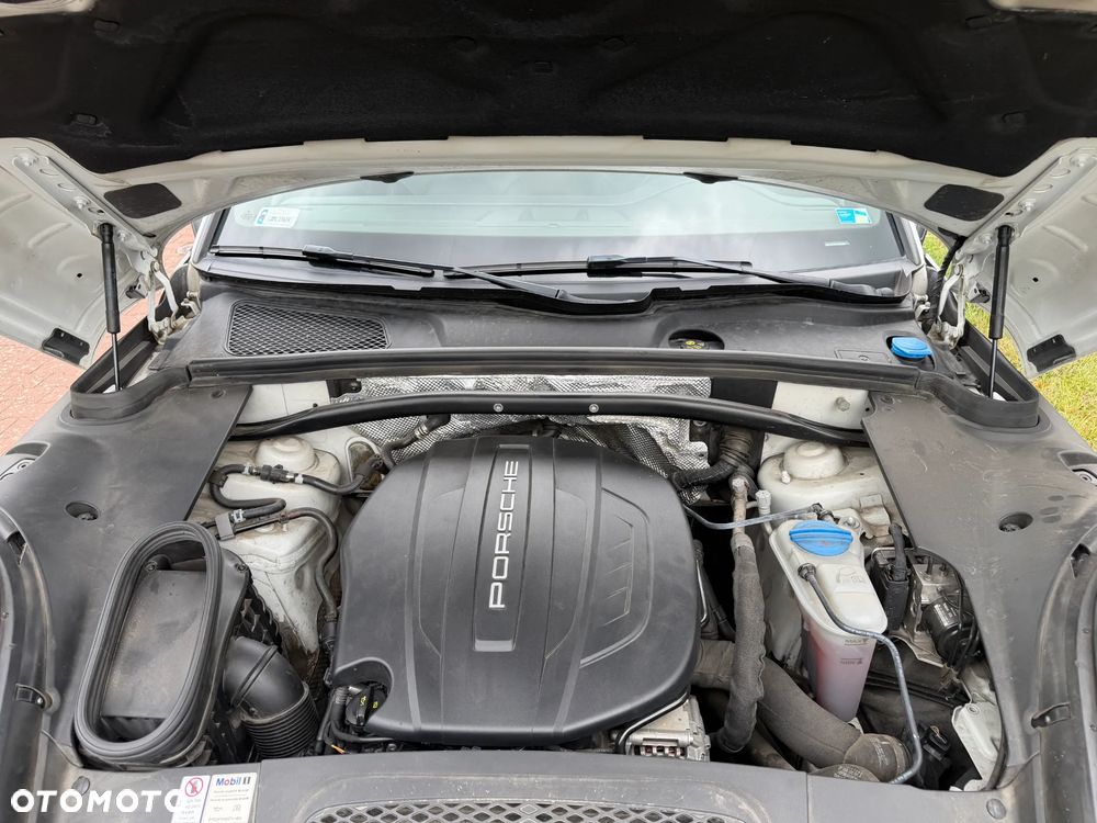 Porsche Macan - 19