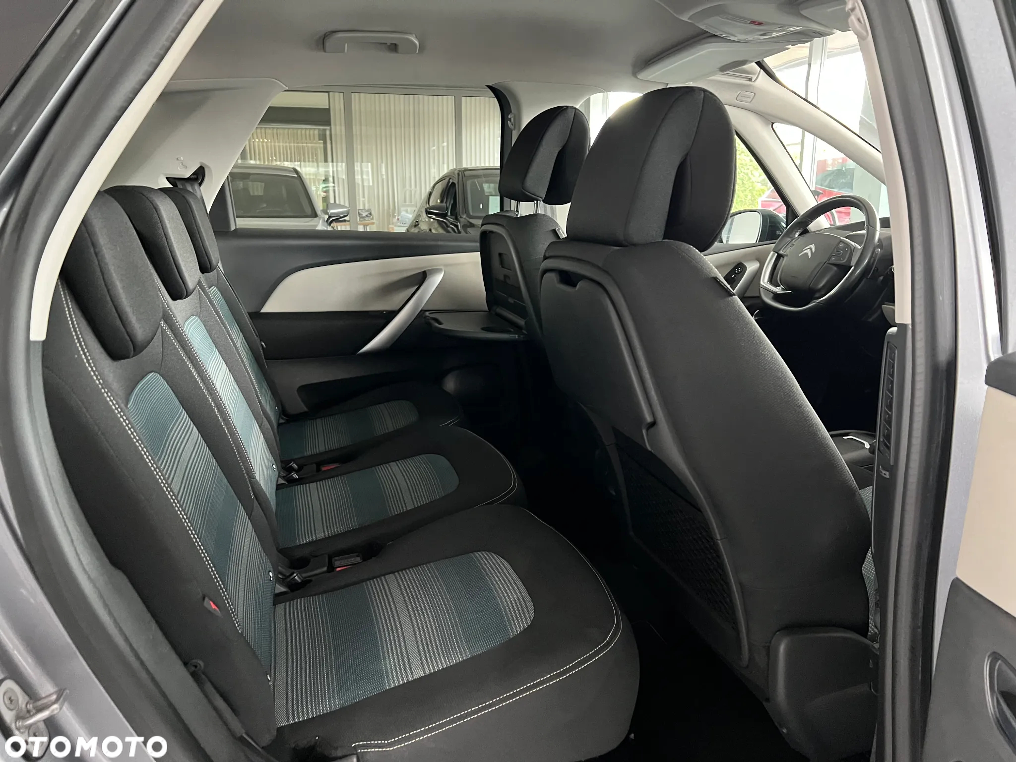 Citroën C4 SpaceTourer 1.2 PureTech Shine S&S EAT6 - 31