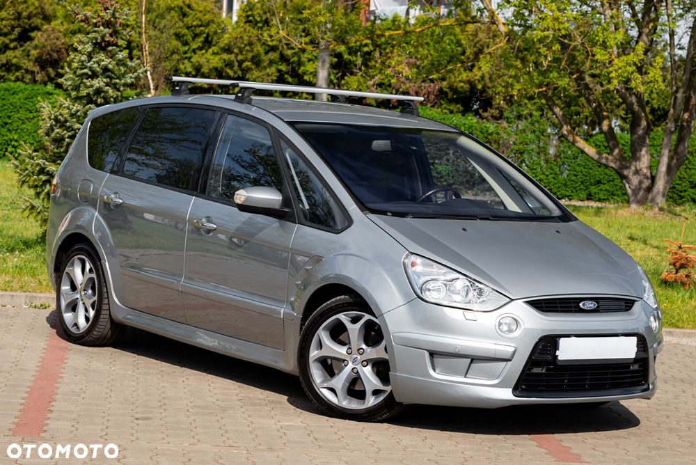 Ford S-Max 2.5 Titanium - 1