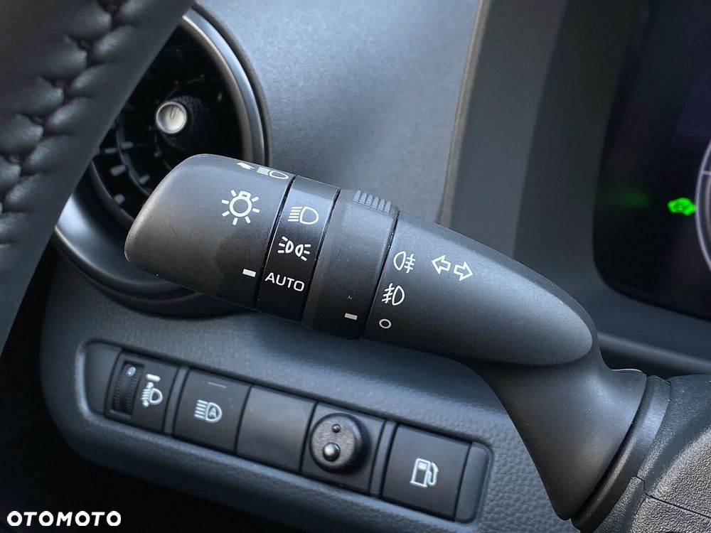 Toyota C-HR 1.8 Hybrid Comfort - 27
