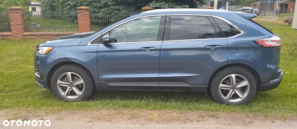 Ford Edge - 8