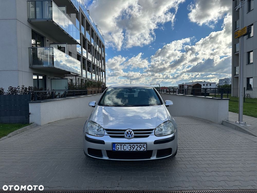 Volkswagen Golf V 1.9 TDI Comfortline - 3
