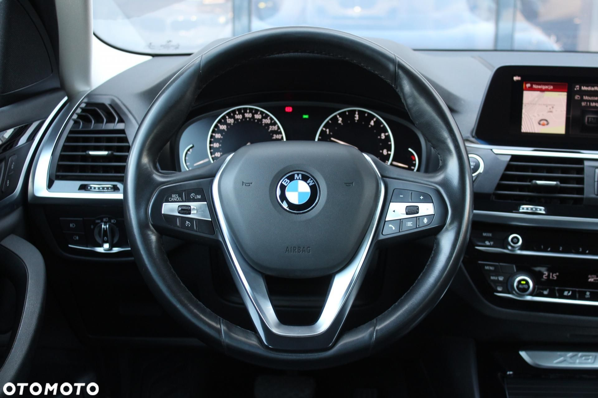BMW X3 - 12