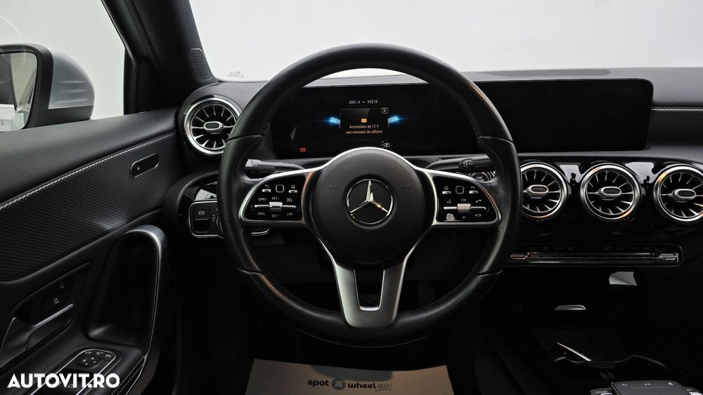 Mercedes-Benz A - 15