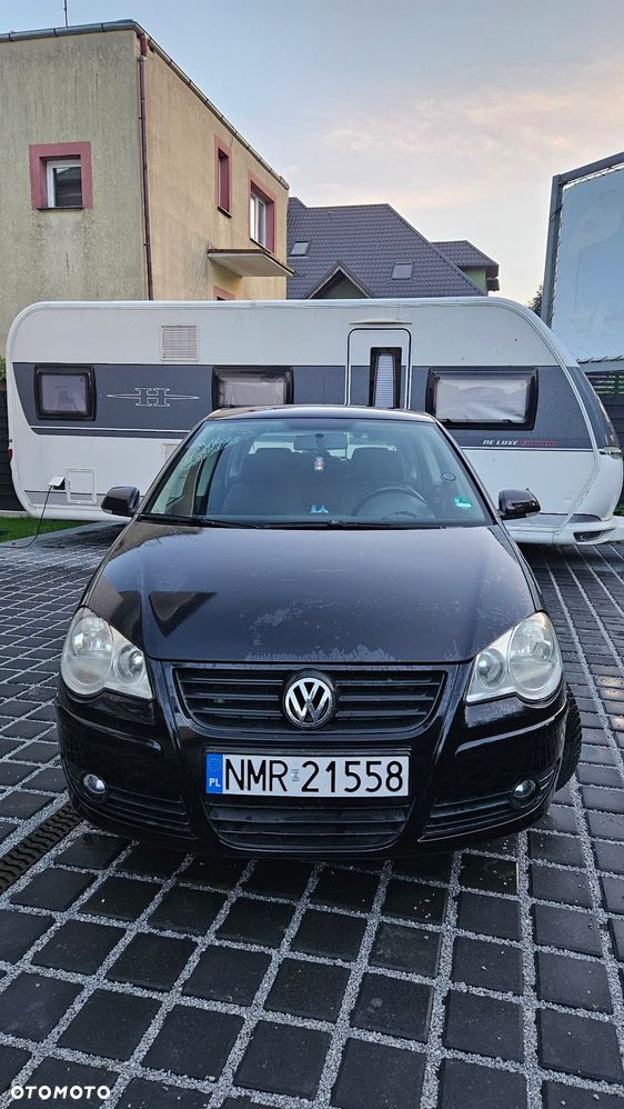 Volkswagen Polo - 1