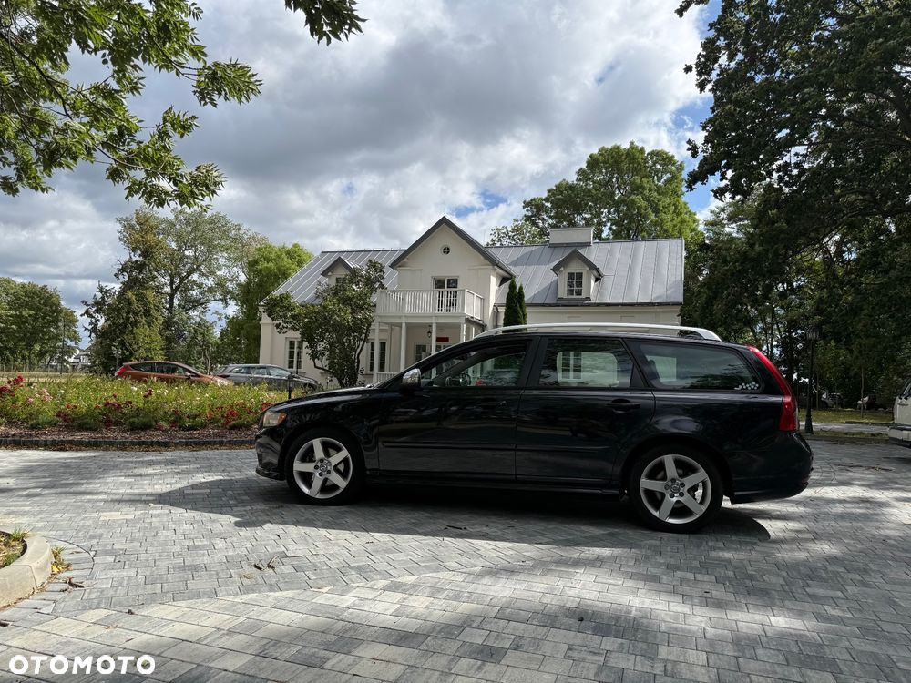Volvo V50 2.0D R-Design Momentum - 3