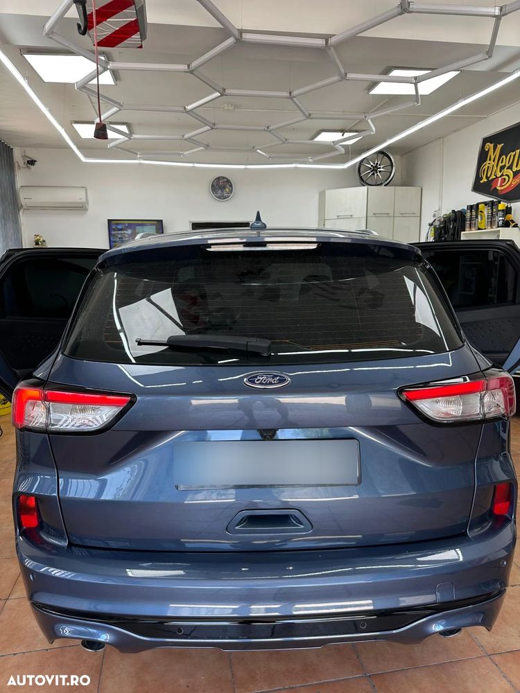 Ford Kuga ver-2-5-duratec-phev-st-line - 5