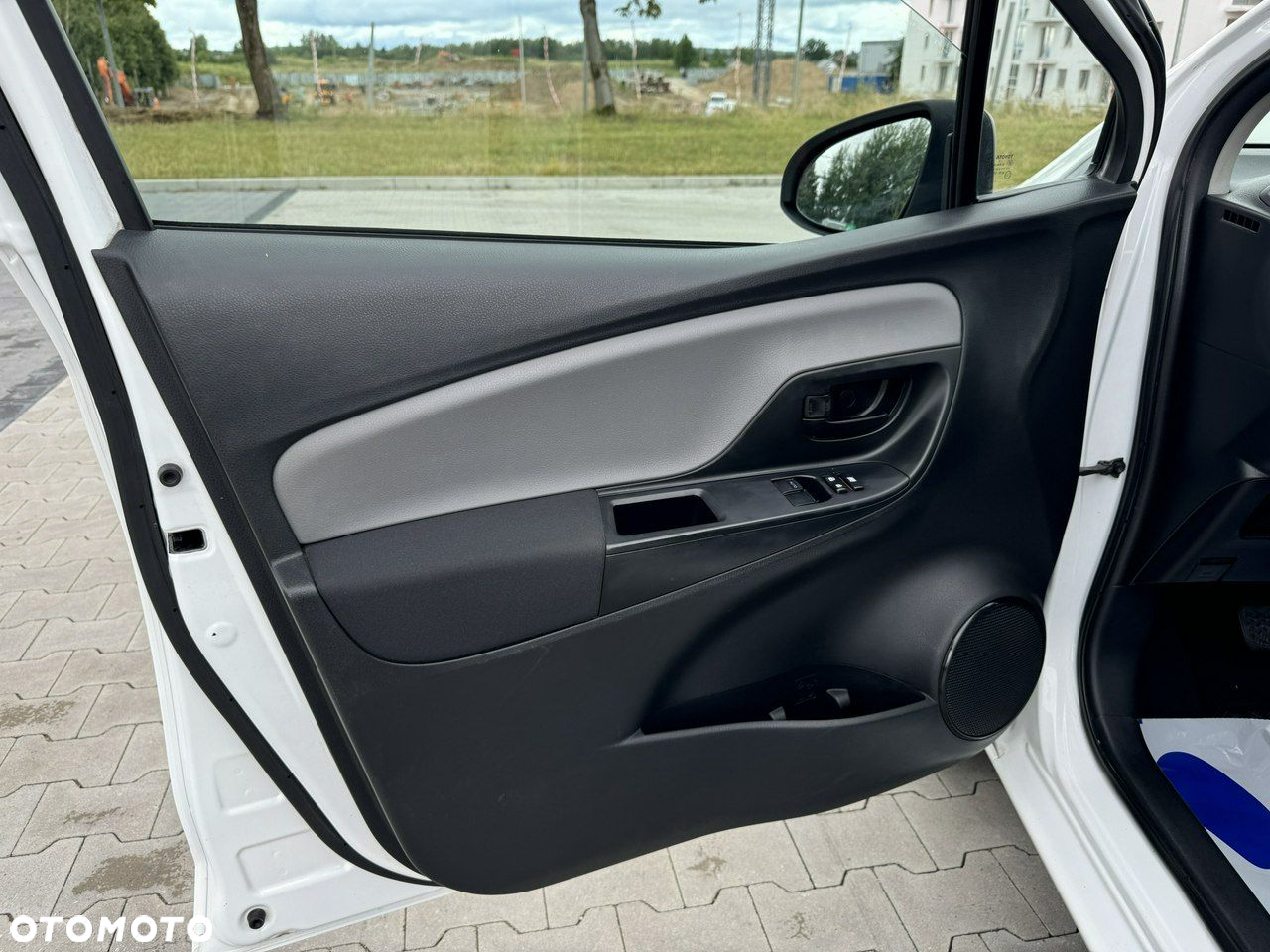 Toyota Yaris - 15