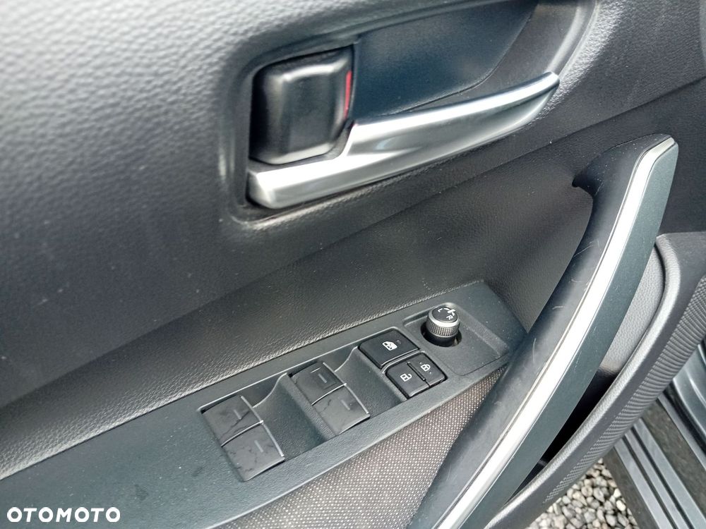 Toyota Corolla 1.8 Hybrid Comfort - 13