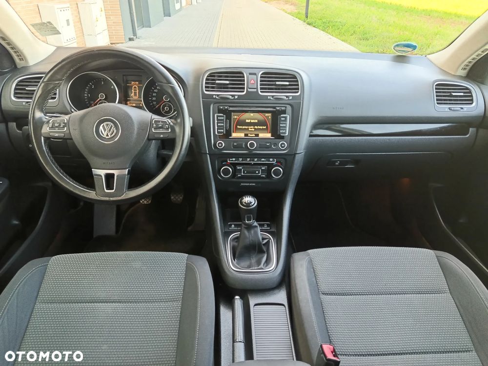 Volkswagen Golf 1.6 TDI BlueMotion Technology Comfortline - 15