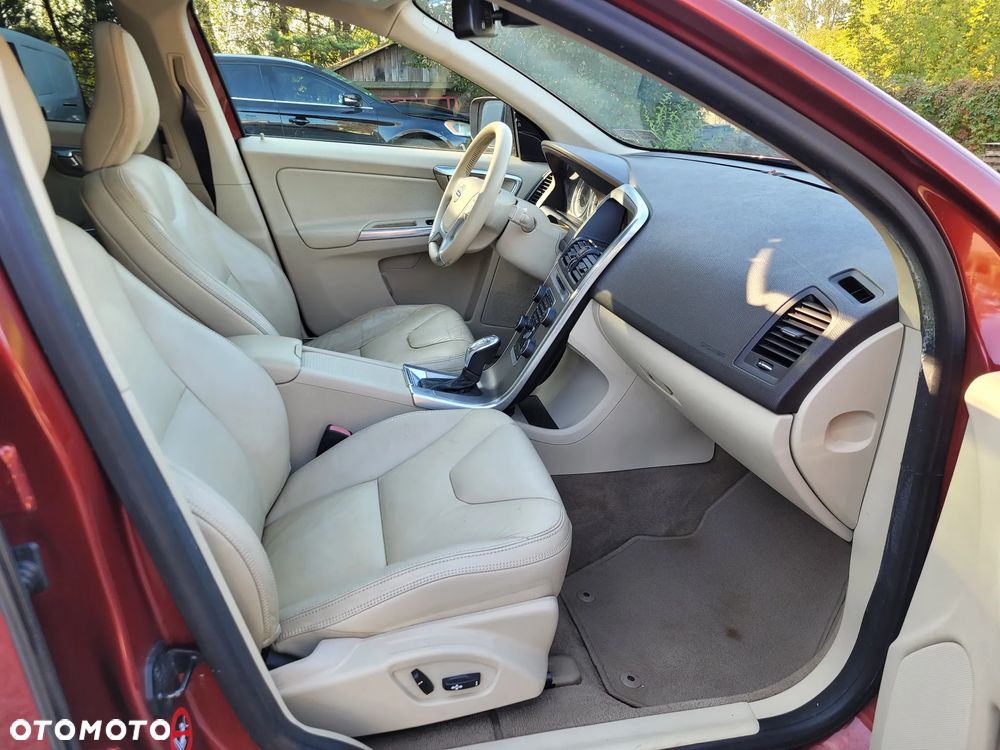 Volvo XC 60 T6 AWD Summum - 12